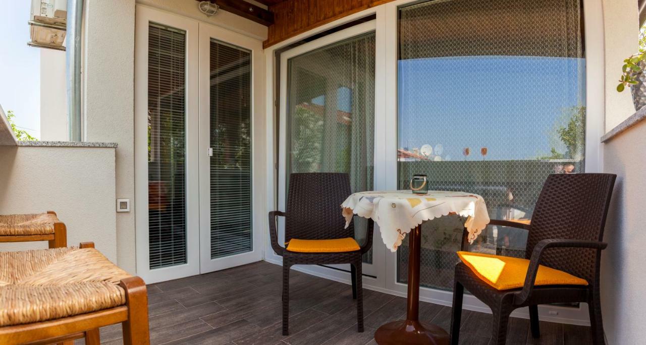 Apartment Hasanec By El-Pi Tours Njivice Luaran gambar