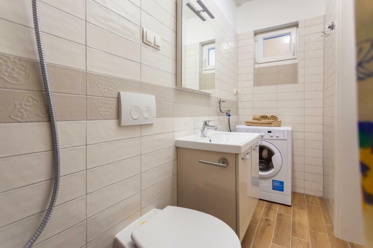 Apartment Hasanec By El-Pi Tours Njivice Luaran gambar