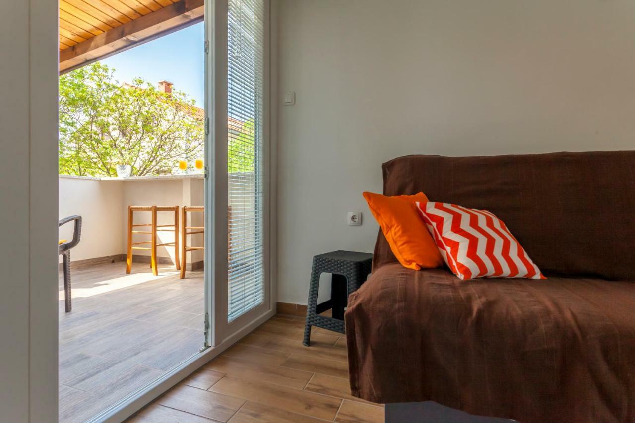 Apartment Hasanec By El-Pi Tours Njivice Luaran gambar