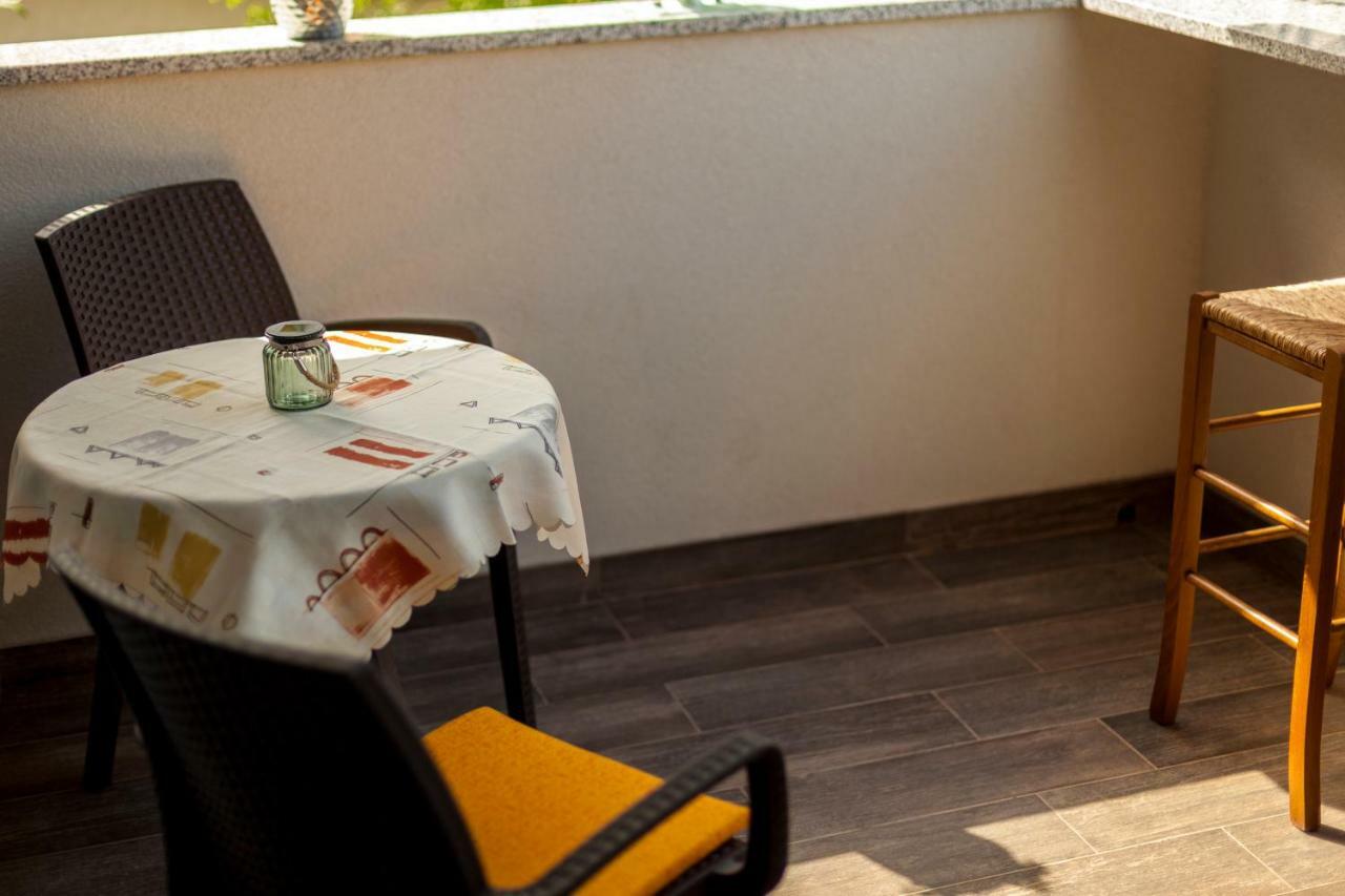 Apartment Hasanec By El-Pi Tours Njivice Luaran gambar